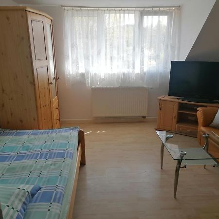 Gaestehaus An Der Warnow Apartman Schwaan Kültér fotó