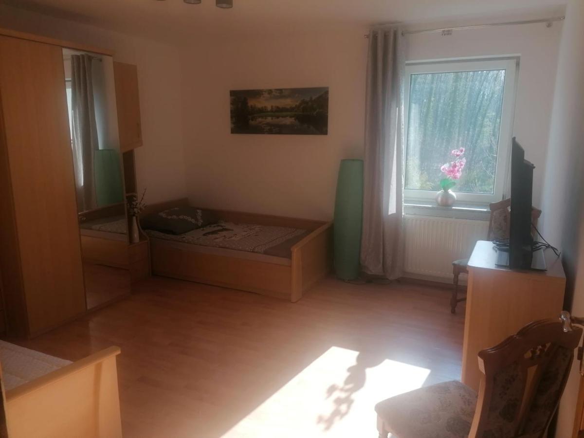 Gaestehaus An Der Warnow Apartman Schwaan Kültér fotó